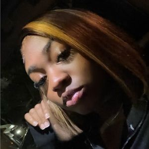 Meet your Posher, Ariel